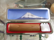 �B��̐É����猩����i�x�m�R�ł��B